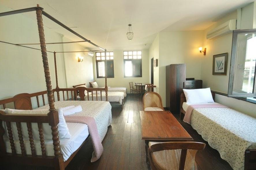Heeren House Hotel Malacca Exterior photo
